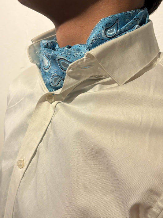 Ascot lyseblå paisley